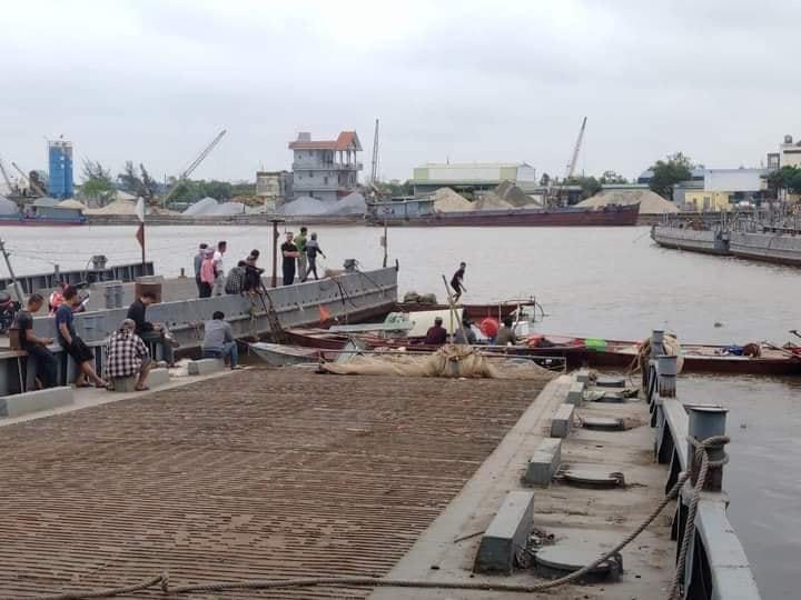 Sự cố cầu phao Ninh Cường (Nam Định) bị đâm va xảy ra vào sáng 20/3.