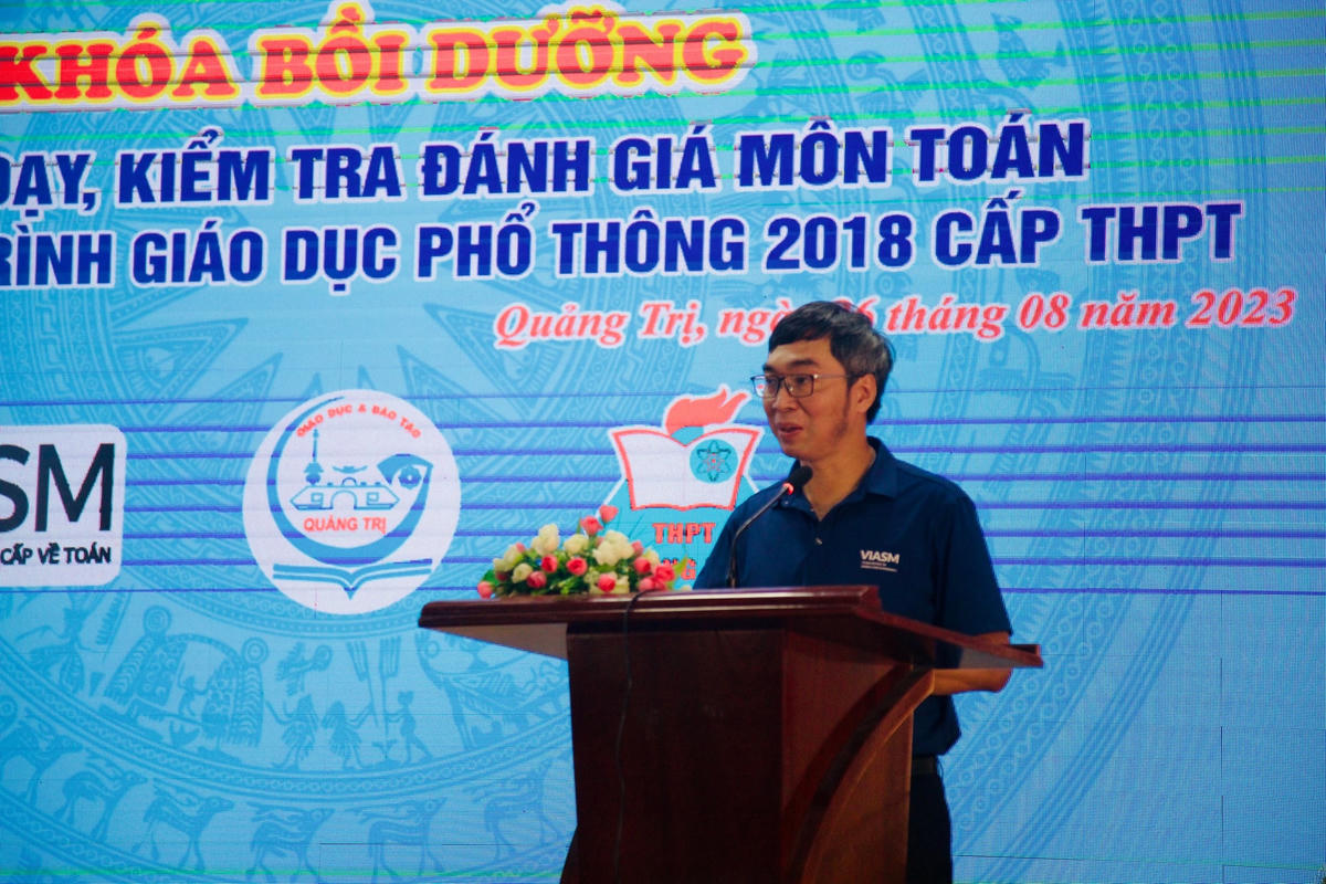 PGSTS. Lê Minh Hà, Giám đốc điều hành Viện NCCCT.