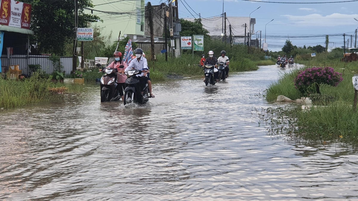 Triều cường ở Đồng bằng sông Cửu Long xác lập kỷ lục mới