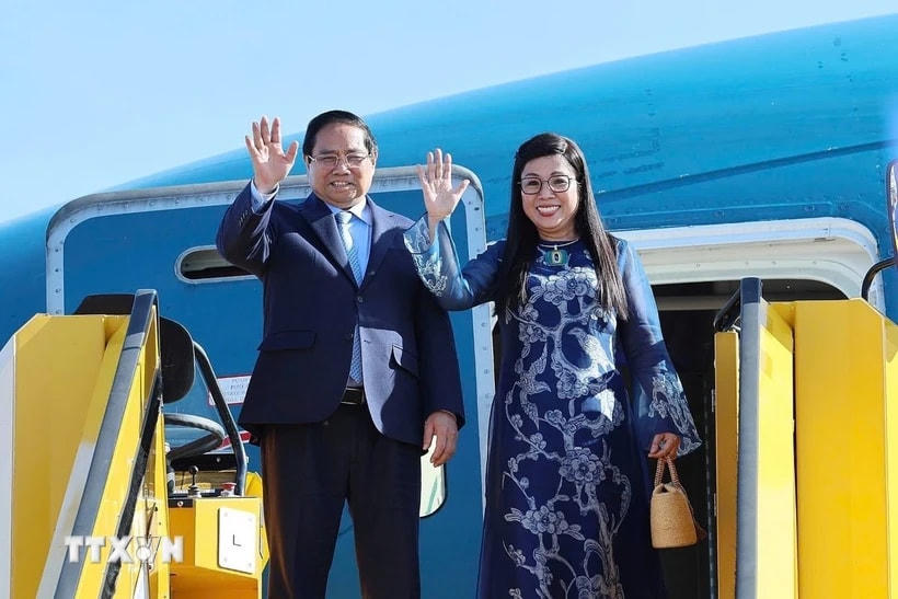 Thủ tướng Phạm Minh Chính và Phu nhân rời thủ đô Stockholm về nước, kết thúc tốt đẹp chuyến thăm chính thức Vương quốc Thụy Điển. (Ảnh: Dương Giang/TTXVN)