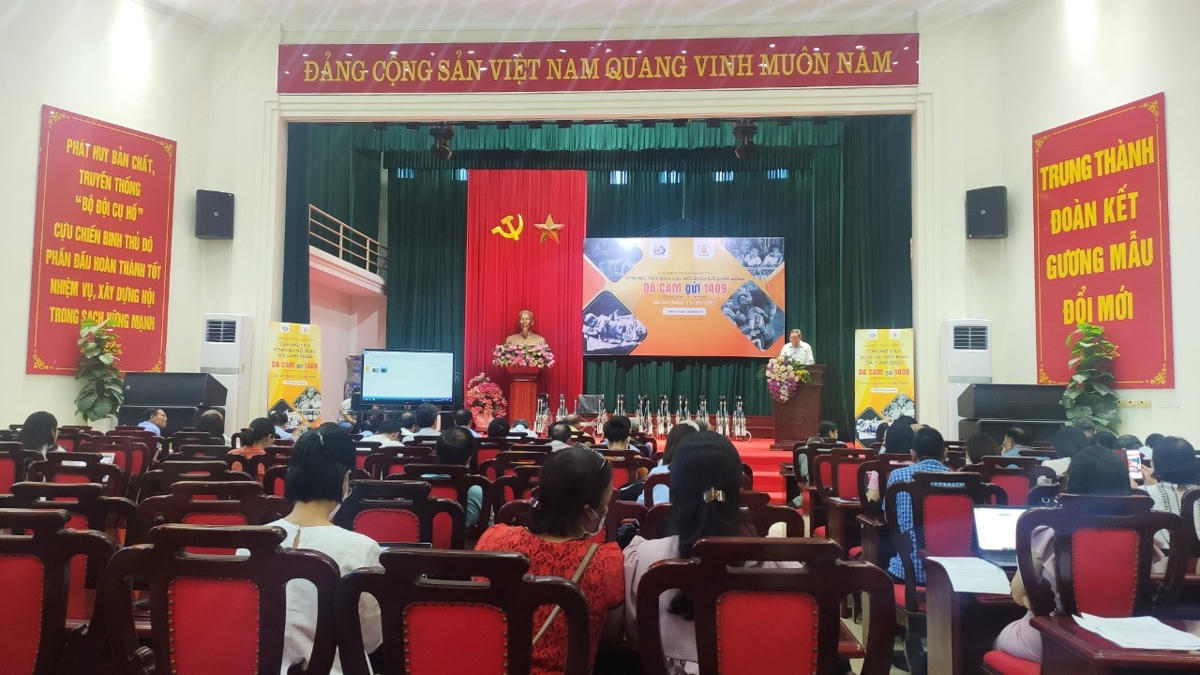 Quang cảnh buổi lễ.
