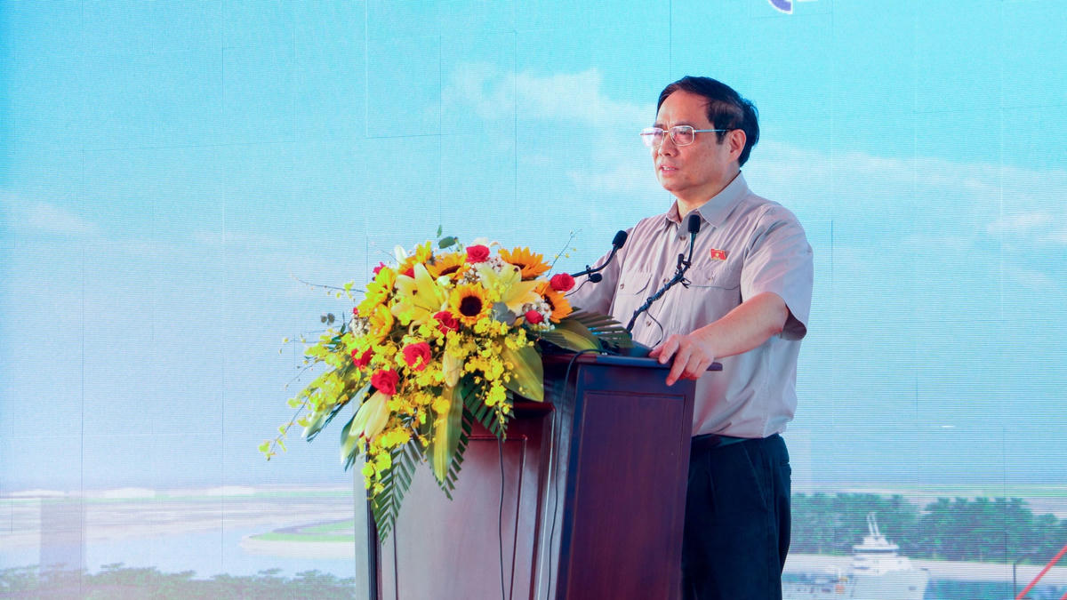 Thủ tướng Chính phủ Phạm Minh Chính phát biểu tại lễ khởi công.