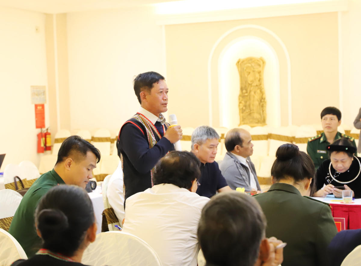 Ông A BóK, thôn Kon Năng Treang, xã Đăk Ui, huyện Đăk Hà, tỉnh Kon Tum phát biểu.