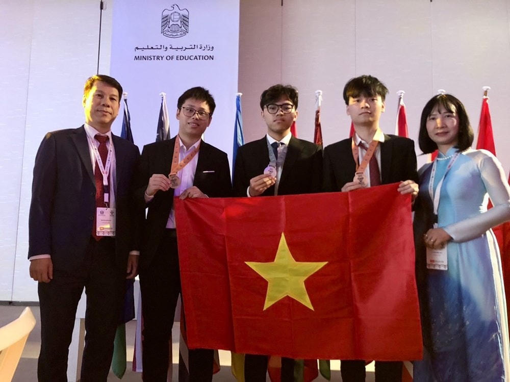 Đoàn Việt Nam dự thi Olympic Sinh học quốc tế năm 2023. (Ảnh: PV/Vietnam+).