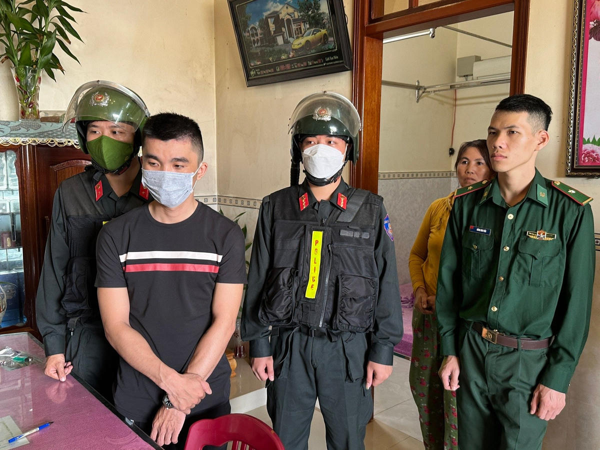 Đối tượng Huỳnh Thanh Tú tại cơ quan điều tra.