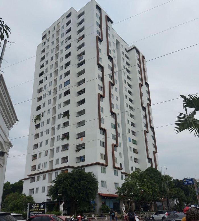 Nam thanh niên rơi từ tầng 11 xuống, tử vong tại chỗ