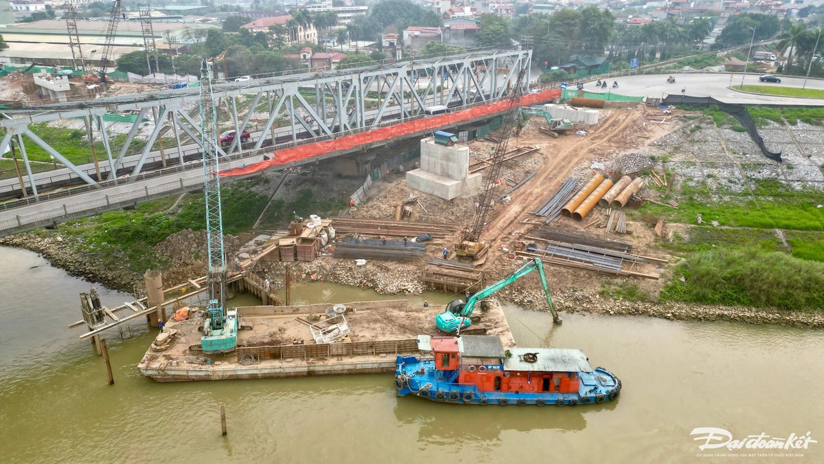 W_cau_duong_moi-le-khanh26.jpg