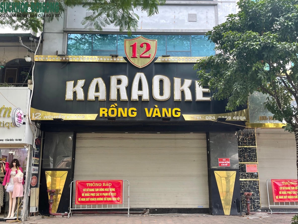 Các hộ kinh doanh karaoke thời gian qua đều phải đóng cửa để sửa sang lại.
