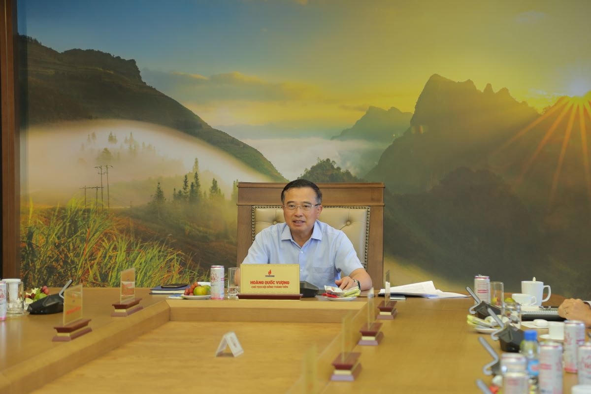 Chủ tịch HĐTV Petrovietnam Hoàng Quốc Vượng phát biểu chỉ đạo.
