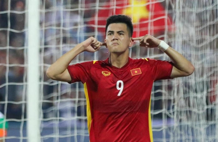 Tiền đạo Tiến Linh tỏa sáng trước U23 Indonesia. Ảnh Như Đạt