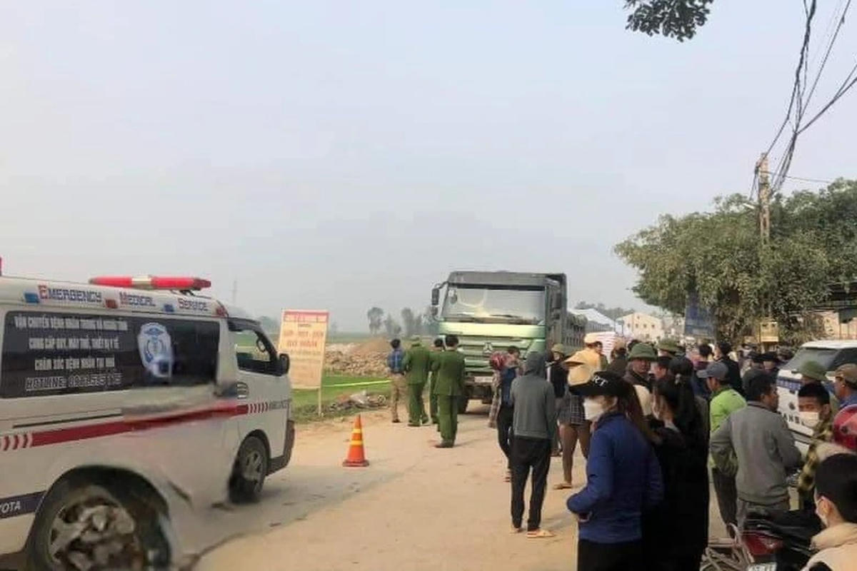 Vụ tai nạn sáng ngày 6/3/2023 đã khiến 3 mẹ con chị H. ra đi mãi mãi.