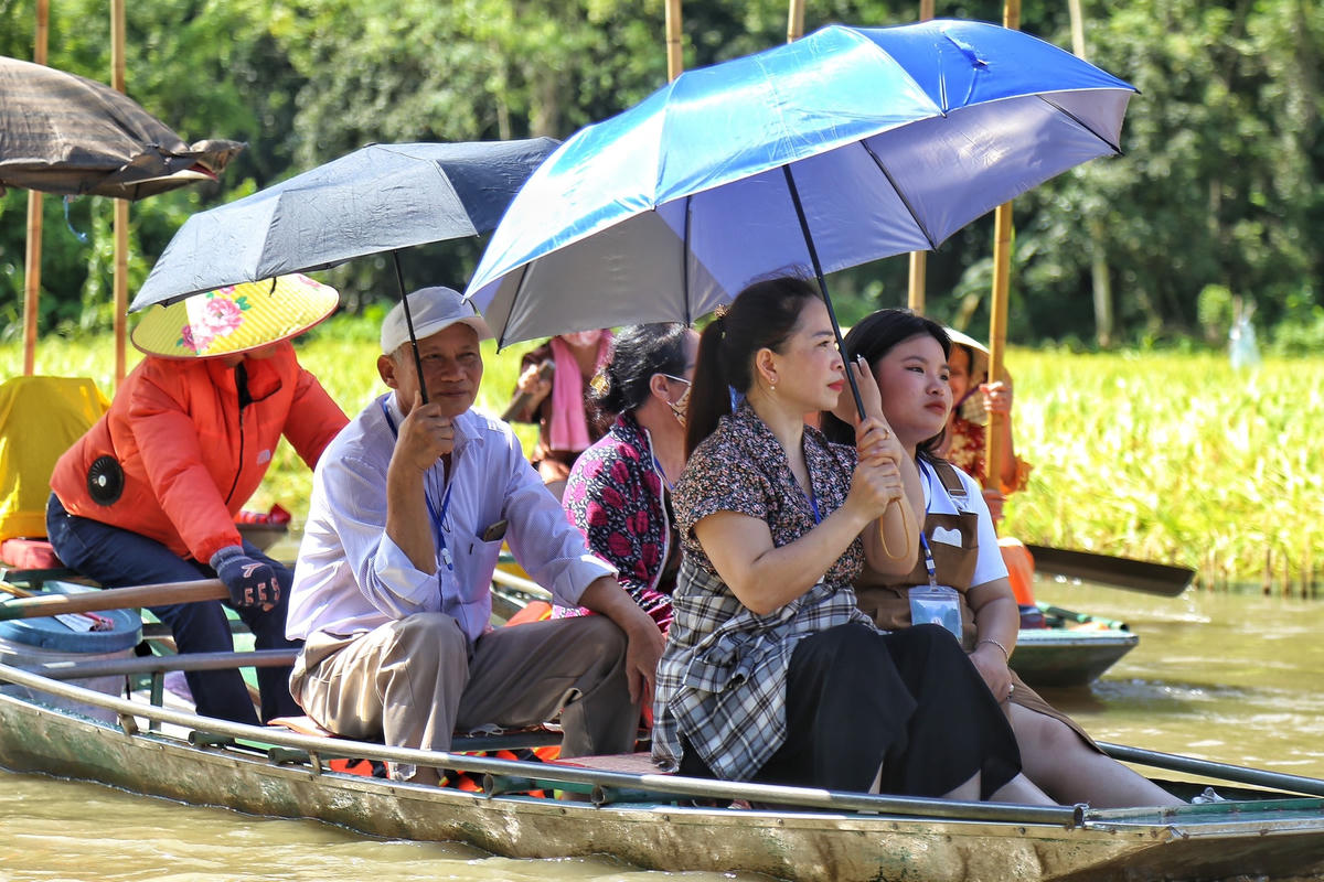 Tổ chức tuần lễ du lịch Ninh Bình 2023 'Sắc vàng Tam Cốc-Tràng An'