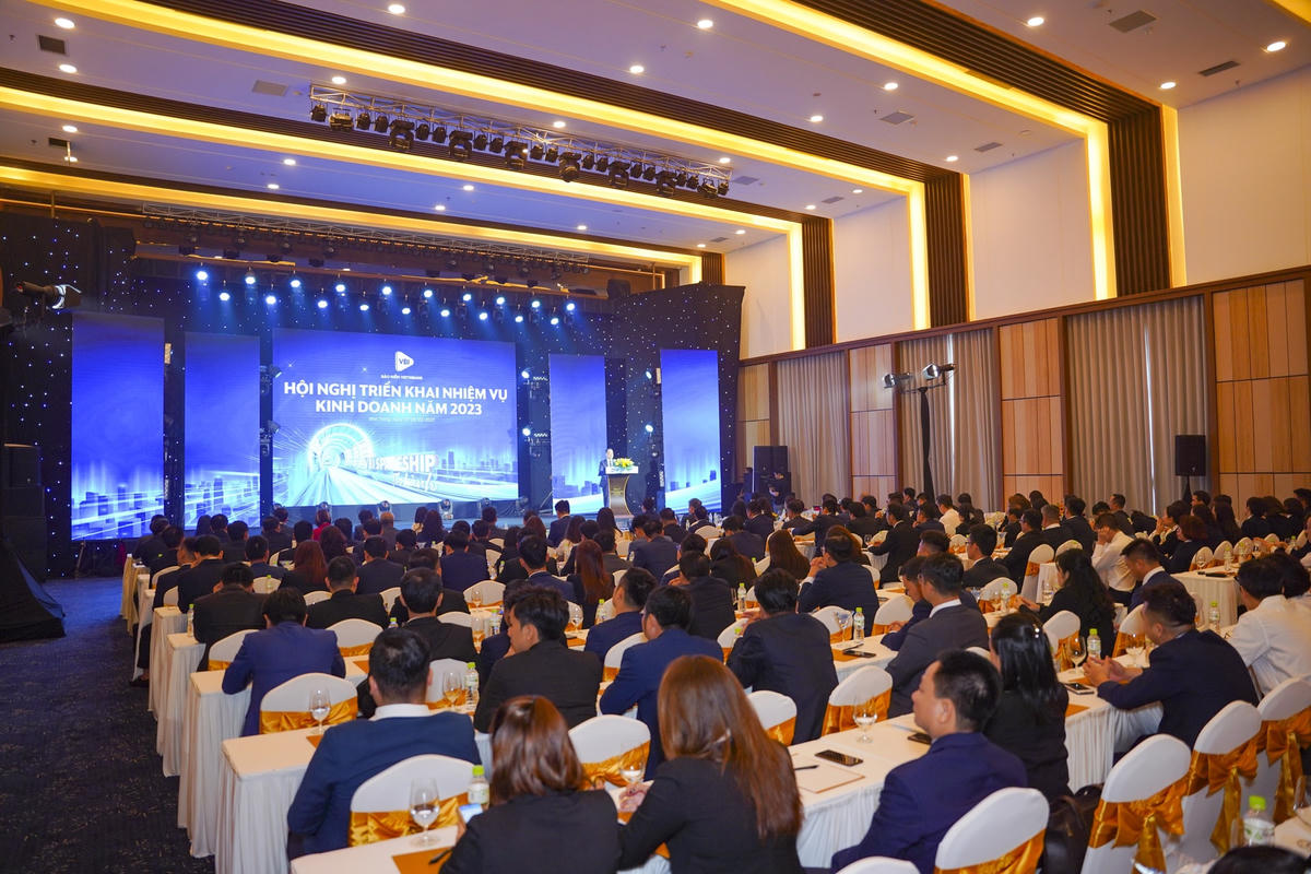 Hội nghị triển khai nhiệm vụ kinh doanh năm 2023 của Bảo hiểm VietinBank - VBI.