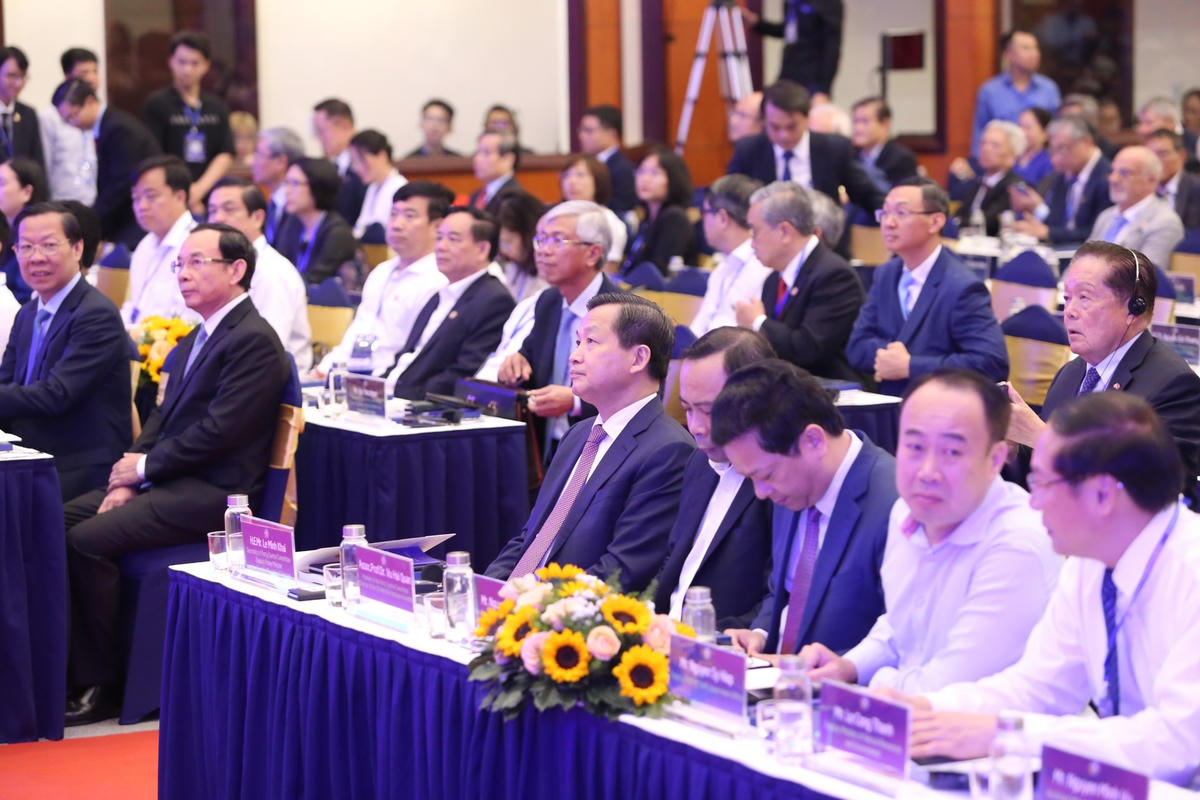 Các nhà quản lý, chuyên gia trong và ngoài nước cùng, nhiều doanh nghiệp tham sự sự kiện