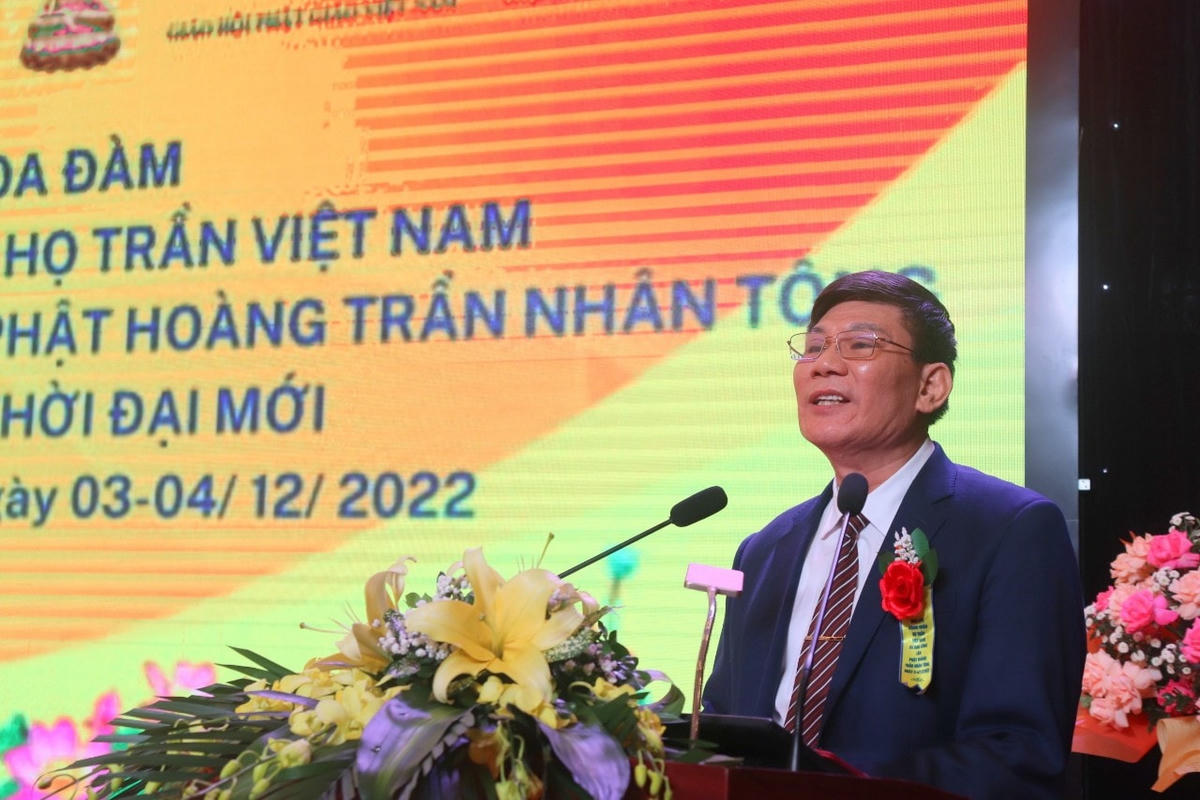PGS.TS Trần Văn Luyện phát biểu khai mạc.