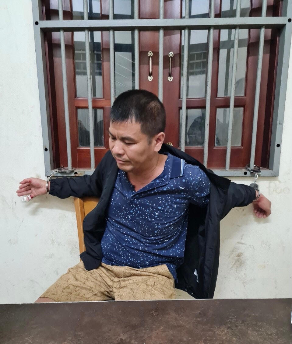 Nghi can Yang Zhong Wu bị Công an tỉnh Gia Lai bắt giữ tại thành phố Pleiku.