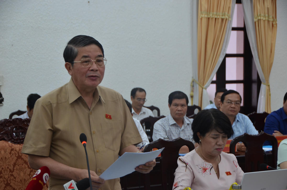 Phó chủ tịch Quốc hội Nguyễn Đức Hải ghi nhận những kết quả phát triển năng lượng trên địa bàn tỉnh Bạc Liêu.