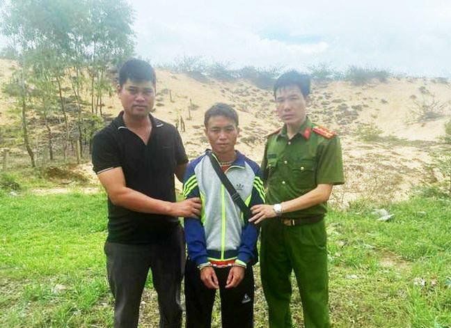 Nguyễn Văn Quyết bị cơ quan công an bắt giữ sau khi bỏ trốn. 