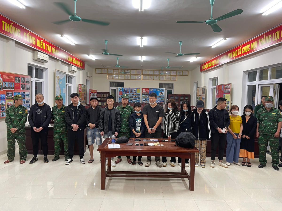 Các đối tượng liên quan trong đường dây tội phạm bị bắt giữ. 