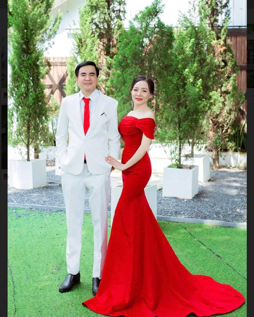 Với nhiều người chỉ mới 2 tháng tìm hiểu đã tiến đến hôn nhân là một quyết định vội vàng, nhưng với hai con người từng đổ vỡ, họ nhanh chóng cảm nhận được tấm chân tình của đối phương.