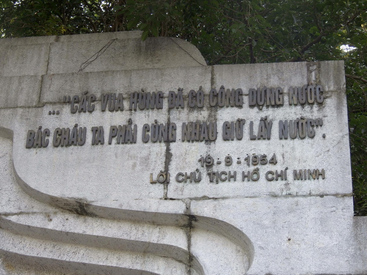 Lời dạy của Bác cho nhân dân về đạo lý 