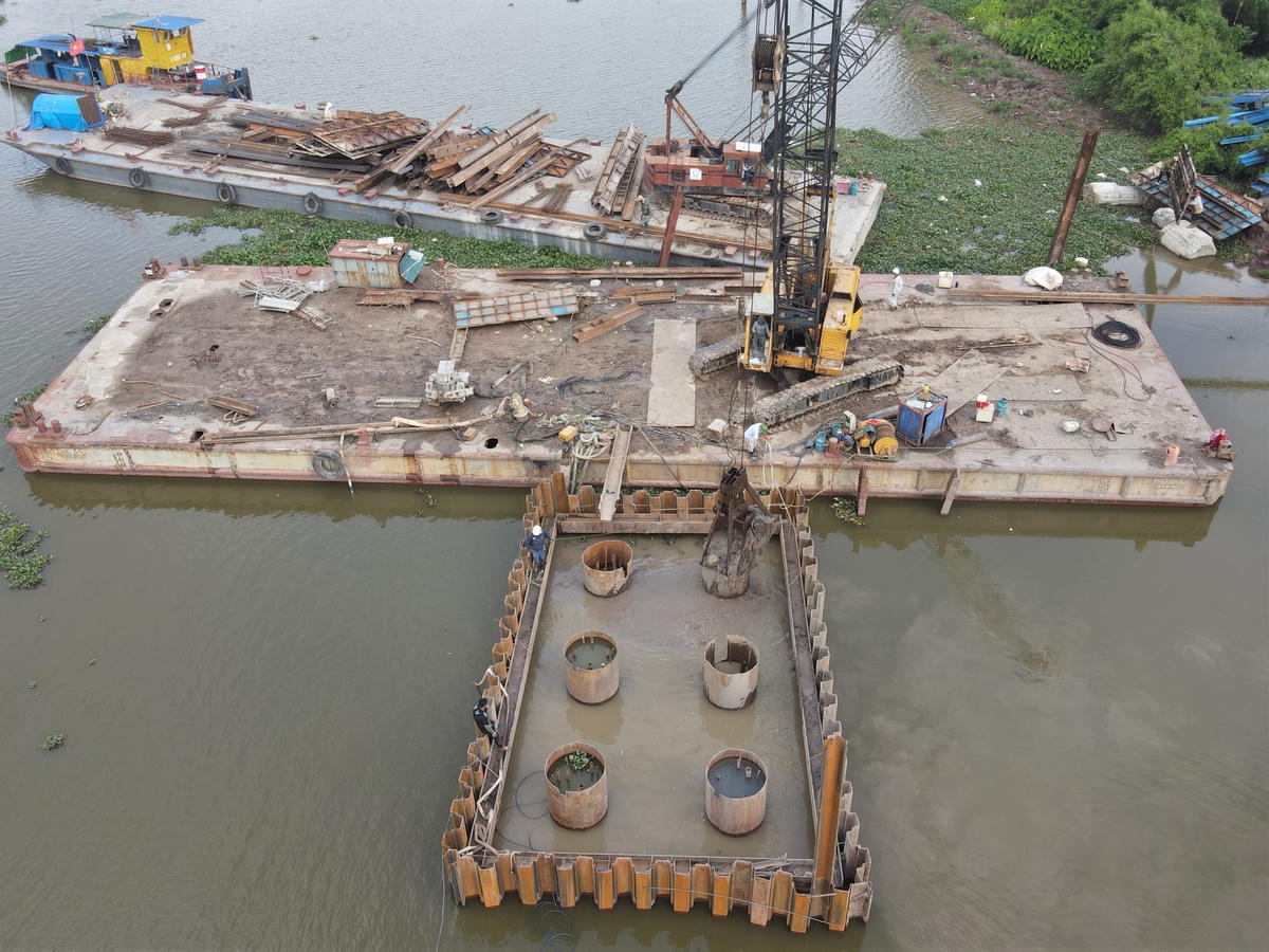 Được biết, dự án này sẽ đóng hiệp định vay vốn vào tháng 6/2024, vì vậy, thời gian thi công còn lại không còn nhiều, đặc biệt những hạng mục phải xử lý nền đất yếu.