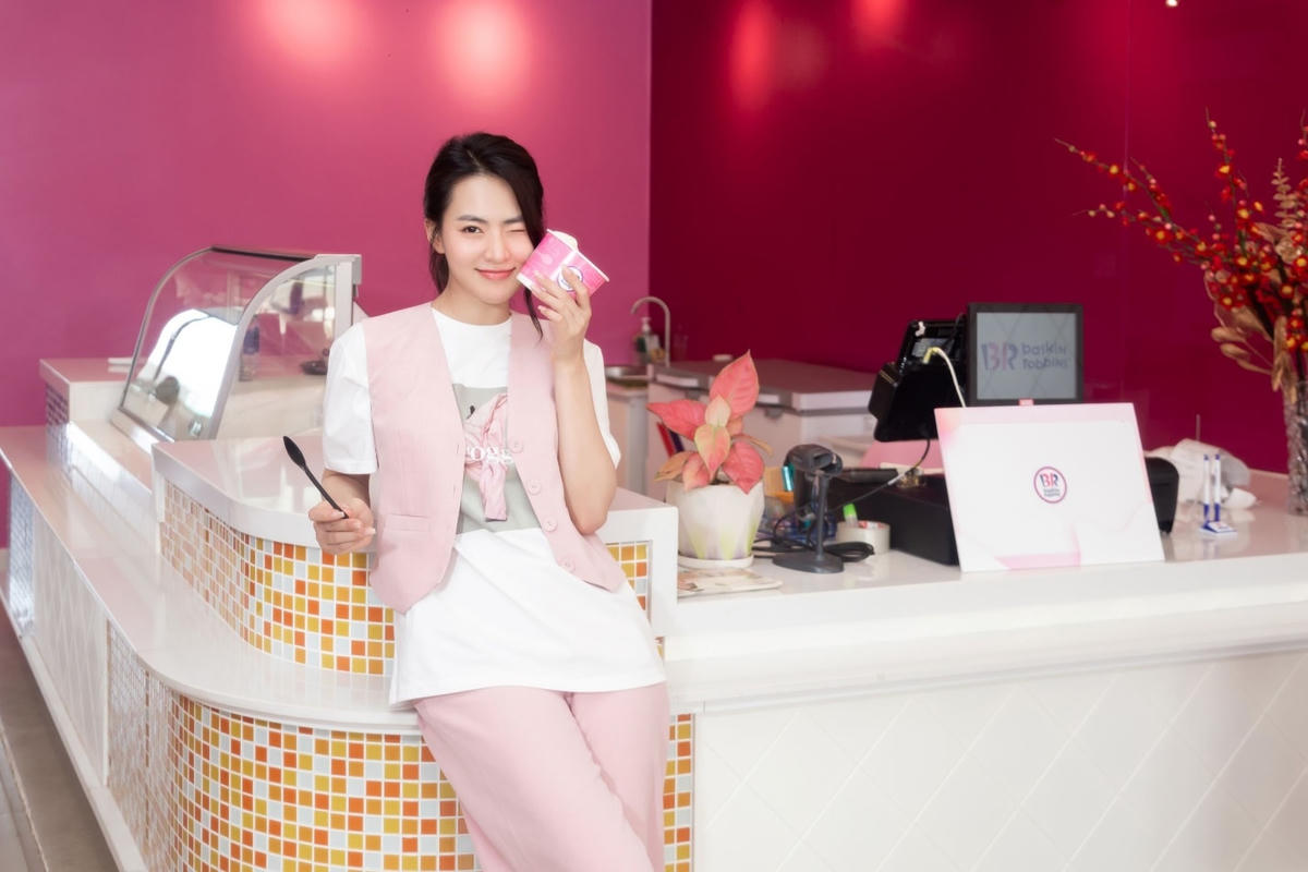 'Nàng thơ' Minh Trang mê cảnh sắc, tiện ích NovaWorld Ho Tram