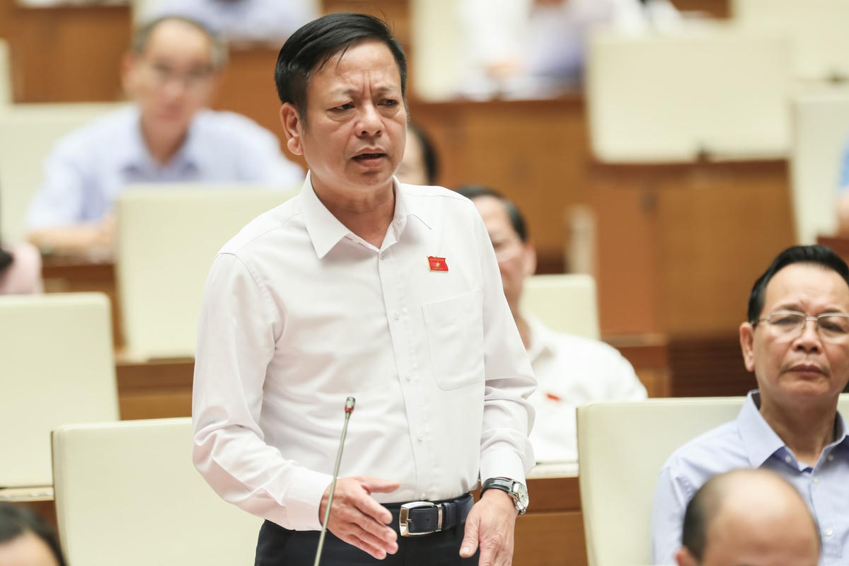 Ông Nguyễn Trường Giang tranh luận. (Ảnh: Quang Vinh)
