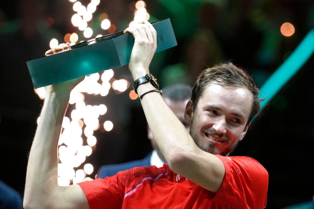 Daniil Medvedev vô địch Rotterdam Open đầy thuyết phục (Ảnh: AP).