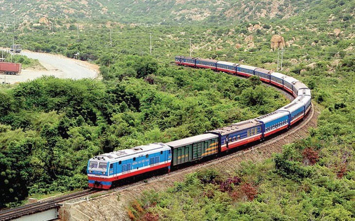Doanh thu hợp nhất 6 tháng đầu năm 2022 của tổng công ty và của khối vận tải dự kiến đạt 3.279 tỷ đồng.