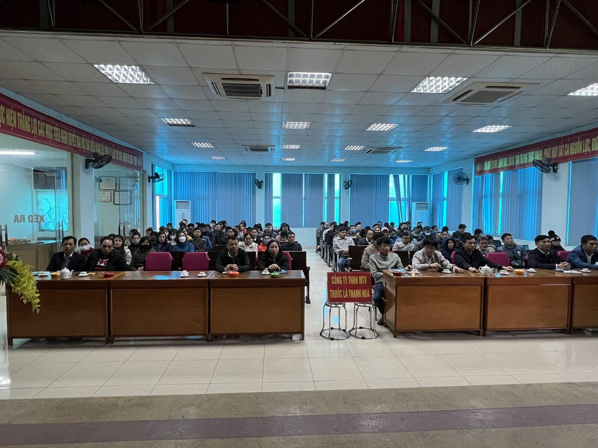 Điểm cầu tại Đảng bộ Công ty Thuốc lá Thanh Hóa.