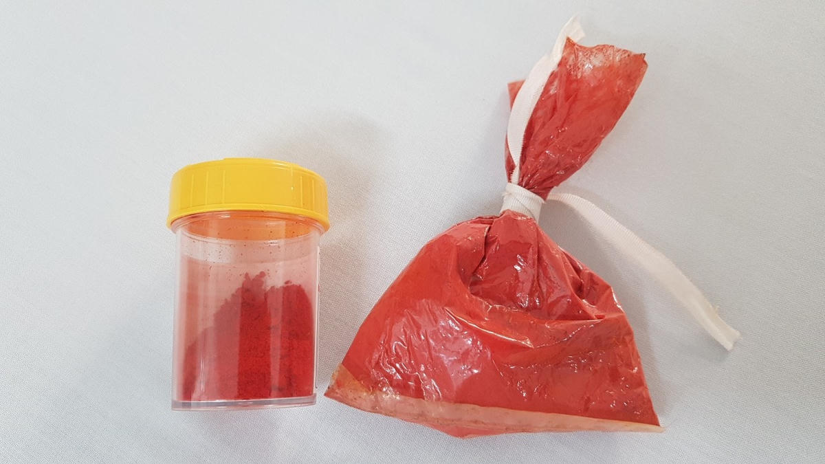 Không nên sử dụng chất phụ gia không rõ nguồn gốc.