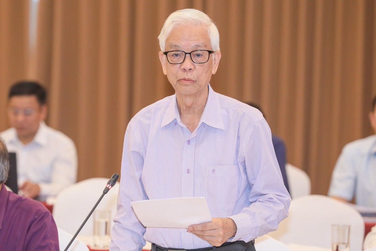 Ông Đỗ Duy Thường, Ủy viên Đoàn Chủ tịch UBTƯ MTTQ Việt Nam phát biểu. Ảnh: Quang Vinh.