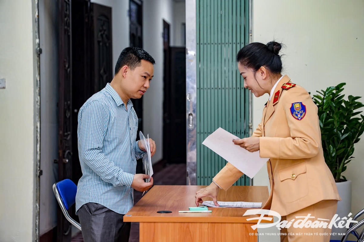 giay_phep_lai_xe-le-khanh26.jpg