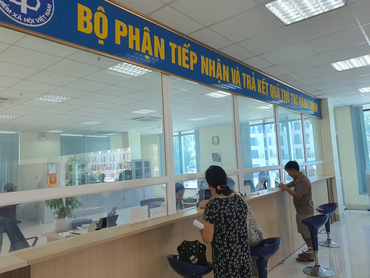 Đối với người tham gia BHYT được thanh toán 100% chi phí khám chữa bệnh một lần thấp hơn 15% mức lương cơ sở (từ 1/7/2023 là 270.000 đồng).