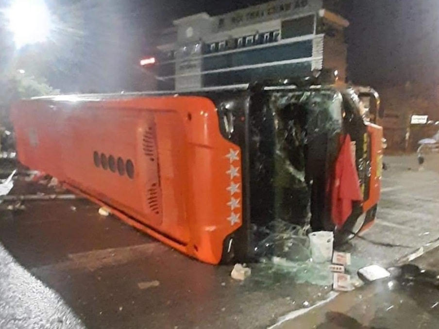 Cục CSGT (Bộ Công an) xác định tài xế xe khách không giảm tốc độ, không quan sát khi vào nút giao.