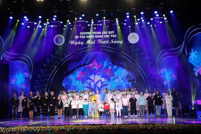 Chủ tịch Ủy ban Trung ương MTTQ Việt Nam Đỗ Văn Chiến kêu gọi nguồn lực hỗ trợ bệnh nhân ung thư nghèo