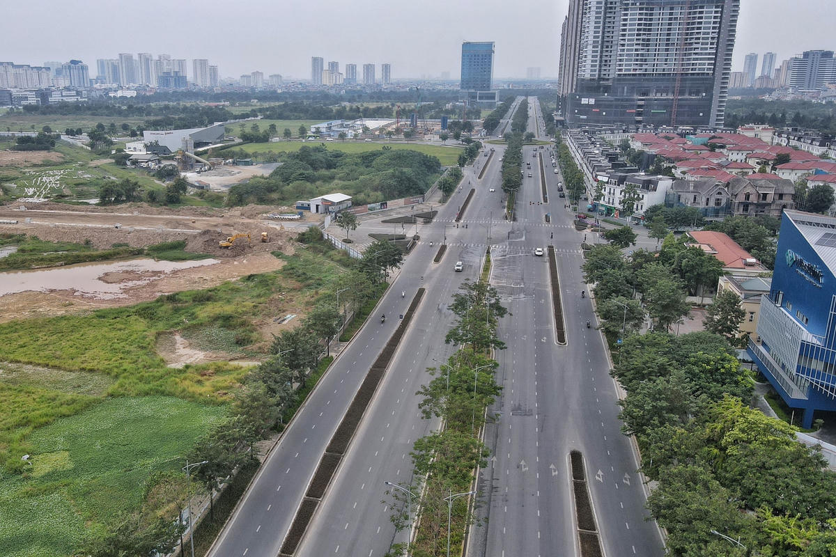 Tuyến đường Tây Thăng Long đi  qua 5 quận, huyện, thị xã: Tây Hồ, Bắc Từ Liêm, Đan Phượng, Phúc Thọ, thị xã Sơn Tây.