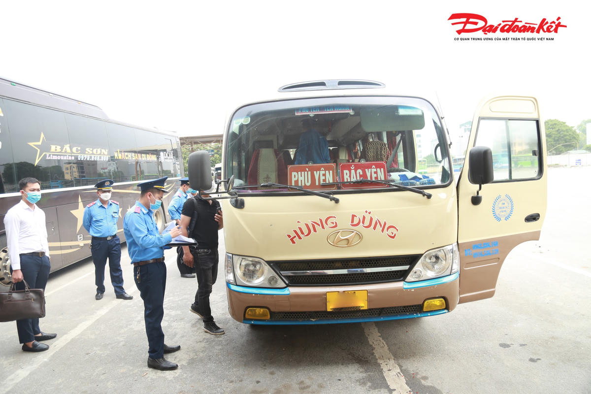 Bộ GTVT chỉ đạo tăng cường công tác thanh tra, kiểm tra, xử lý vi phạm, bảo đảm an toàn cho các phương tiện vận tải theo lĩnh vực quản lý, đặc biệt trong đợt cao điểm mùa du lịch và mùa mưa bão.