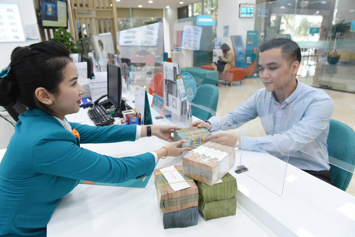 Doanh nghiệp kỳ vọng lãi suất ngân hàng tiếp tục giảm.