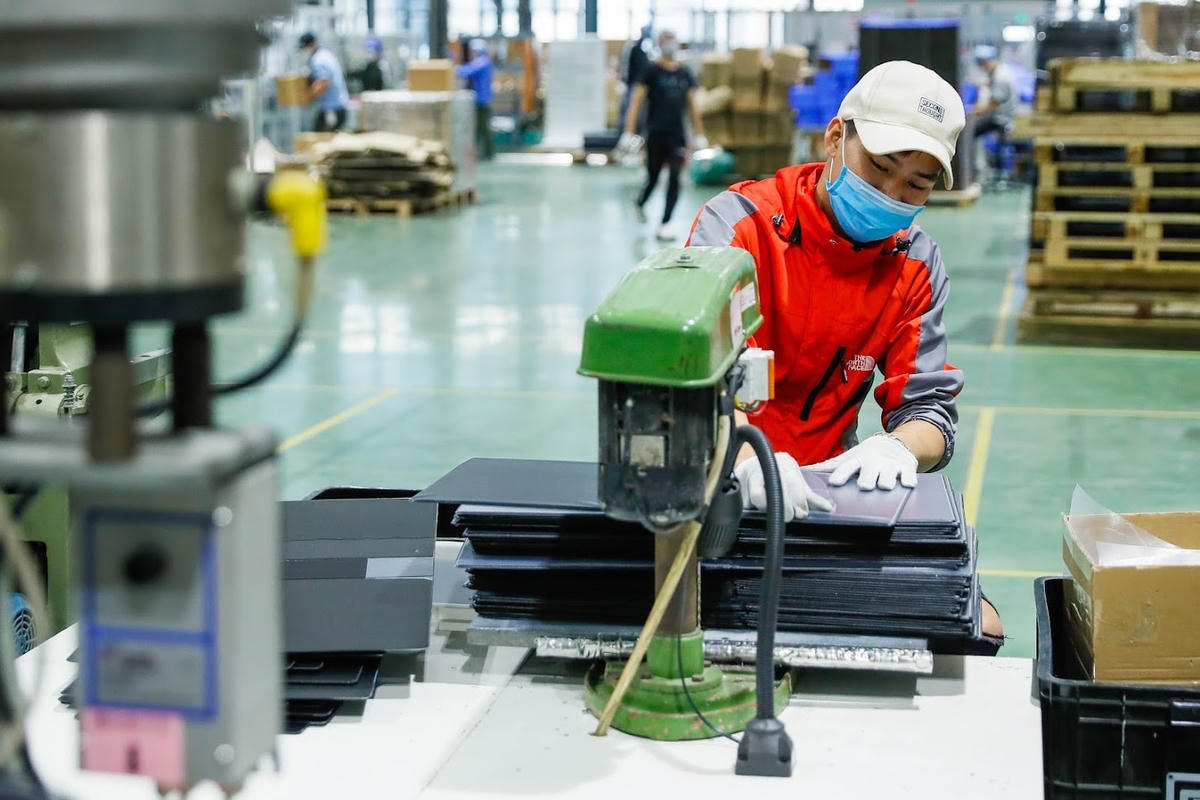 Doanh nghiệp rất cần những chính sách hỗ trợ hiệu quả để phục hồi. Ảnh: Quang Vinh.