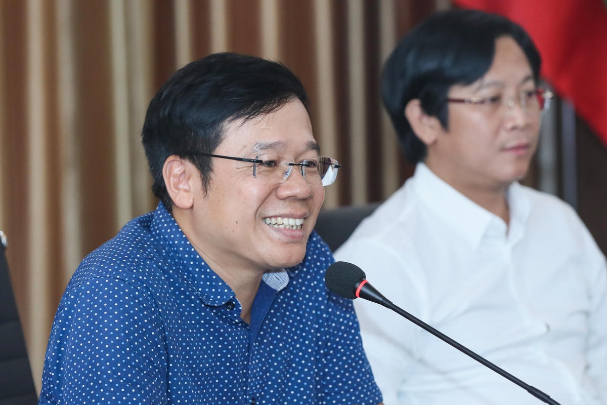Nhà báo Đỗ Doãn Hoàng. Ảnh: Quang Vinh.