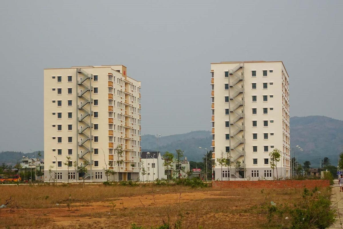 nha-o-xa-hoi-nam-dak-bla.jpg