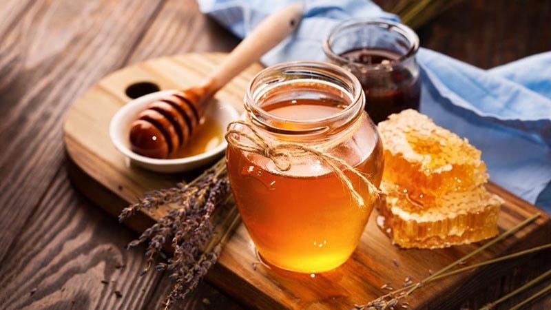Cần sử dụng mật ong một cách khoa học.