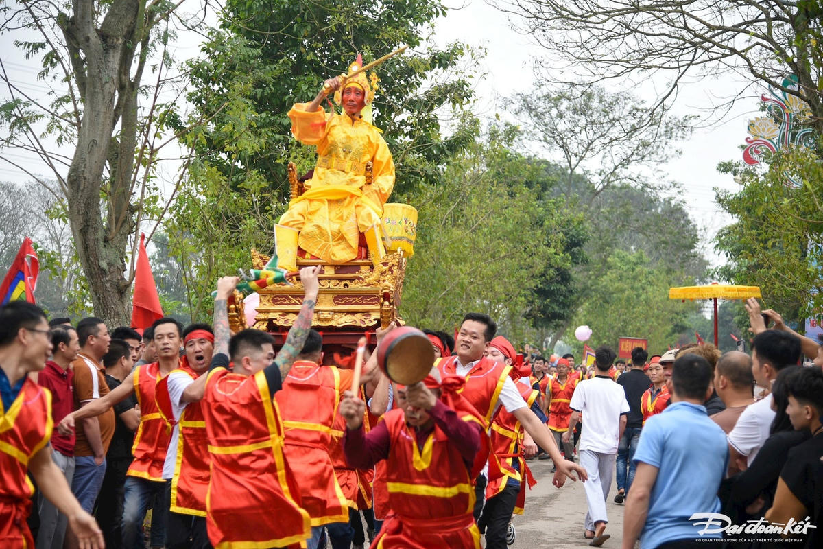 W_le_hoi_den_sai-le-khanh39.jpg