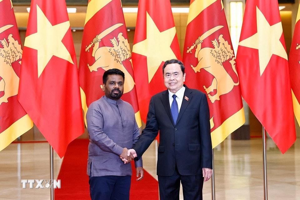 Chủ tịch Quốc hội Trần Thanh Mẫn hội kiến Tổng thống Sri Lanka Anura Kumara Dissanayaka. (Ảnh: Doãn Tấn/TTXVN)