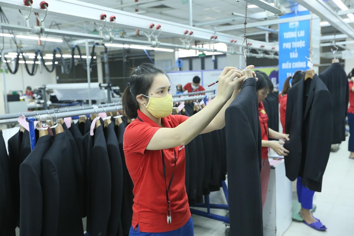 Ngành dệt may kịp thời chớp cơ hội từ EVFTA. Ảnh: Quang Vinh.