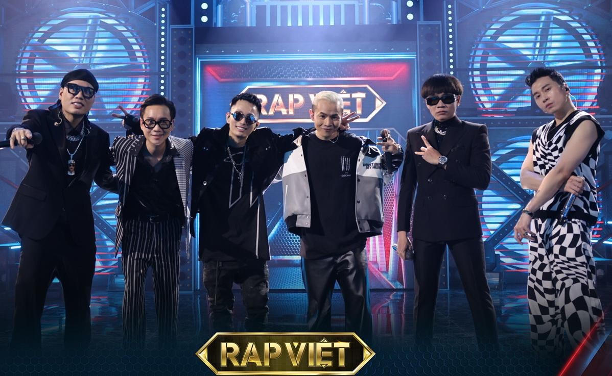 Thông tin Rap Việt mùa 3 trờ lại vừa gây tò mò cho khán giả vừa khiến khán giả tò mò về những nhân tố mới thay thế. 