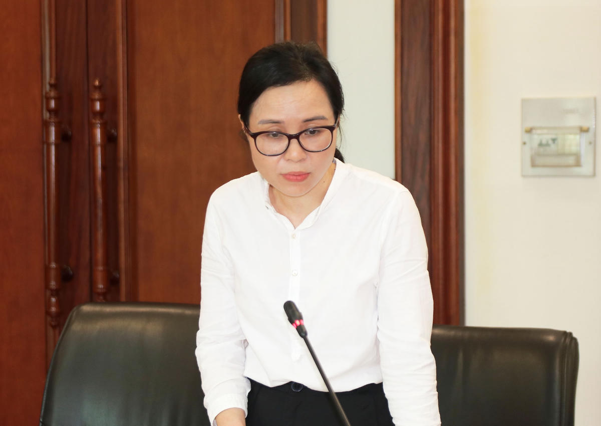 Các chuyên gia, nhà khoa học đóng góp ý kiến phản biện tại Hội nghị.