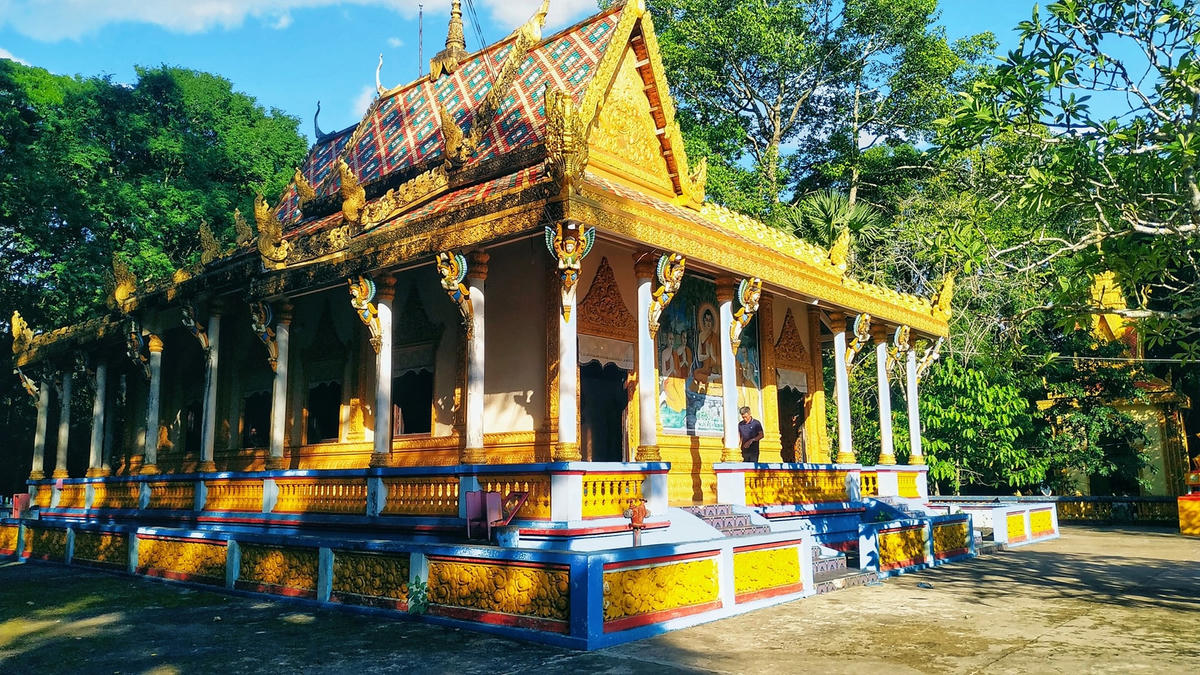 Chùa Dơi (Sóc Trăng). Ảnh: Lâm Chí Định.